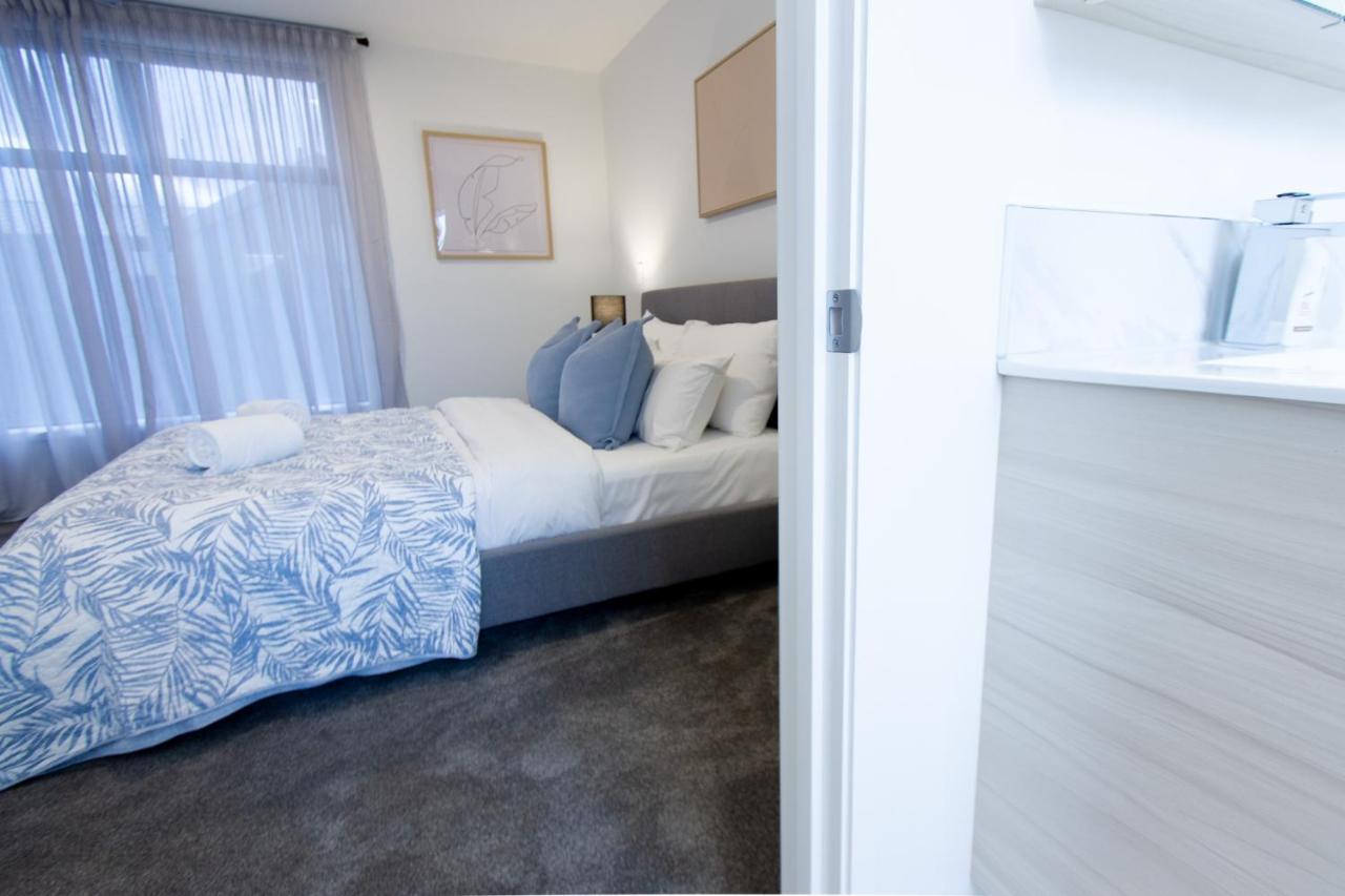 Stylish 2-Bedroom Haven Next To Hagley Park Christchurch Exterior foto