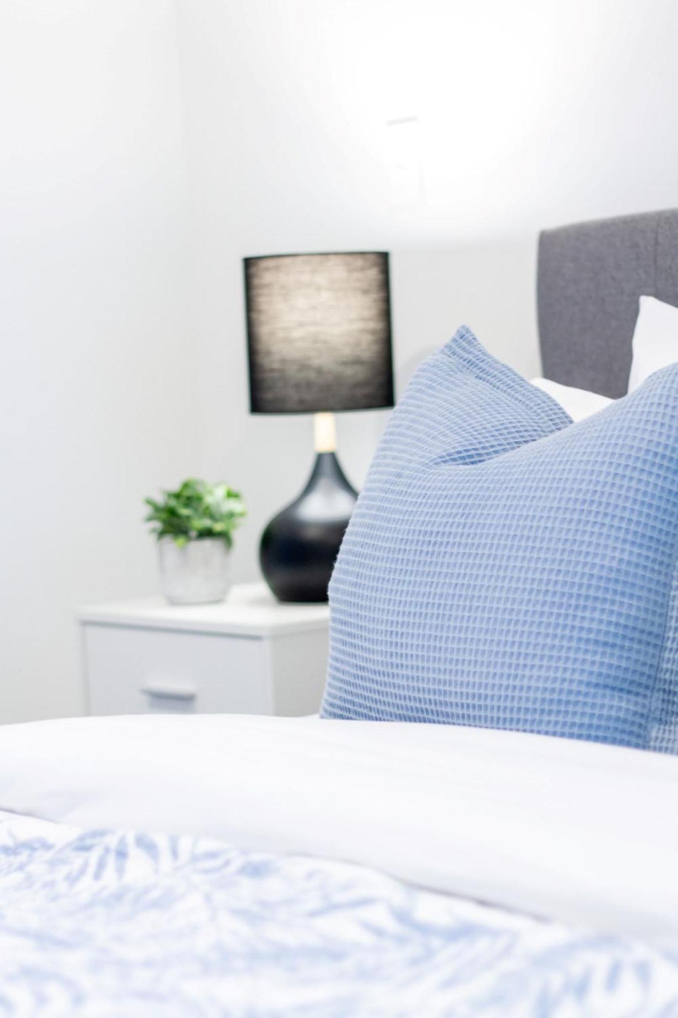 Stylish 2-Bedroom Haven Next To Hagley Park Christchurch Exterior foto